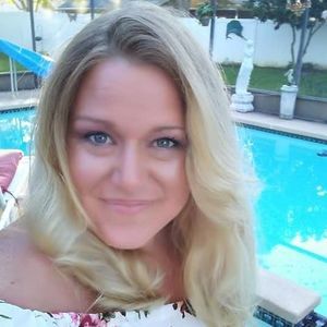 Meet your Posher, Angela dawn